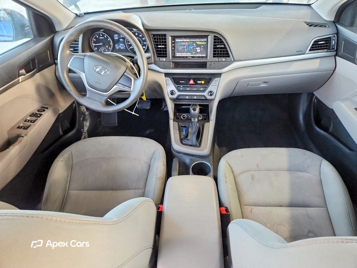 Hyundai Elantra 2017