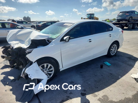 Kia Forte 2024 - Image 1 of 12