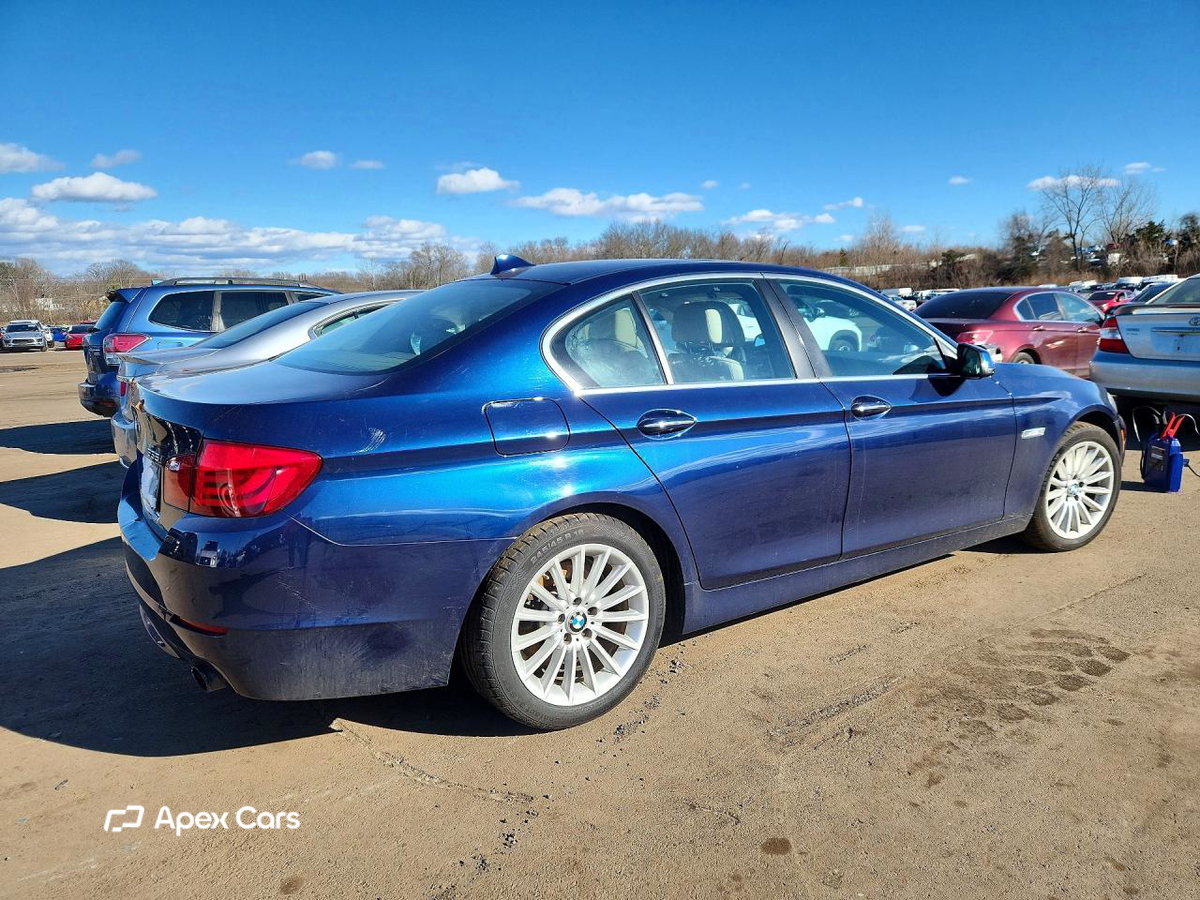 BMW Series 5 2012