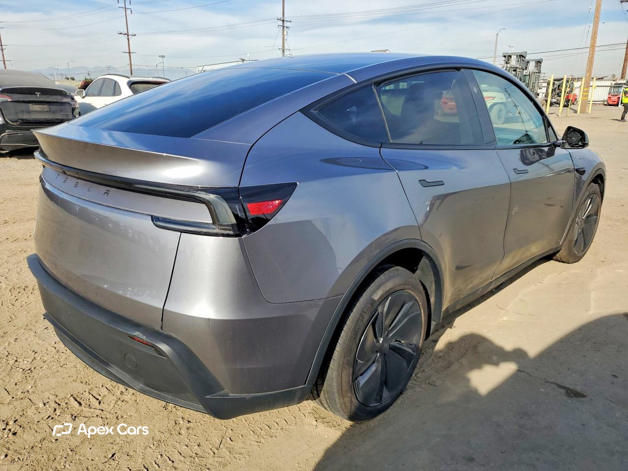Tesla Model Y 2026