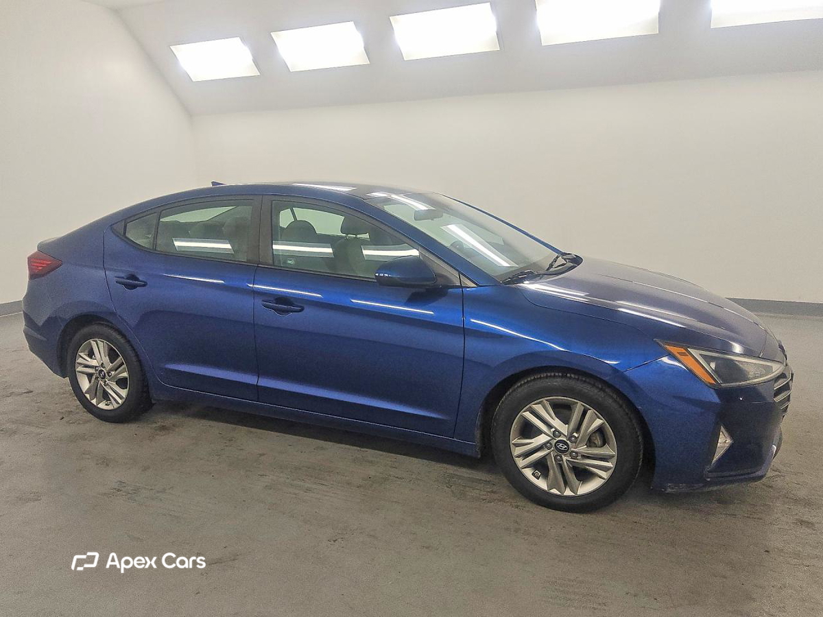 Hyundai Elantra 2020