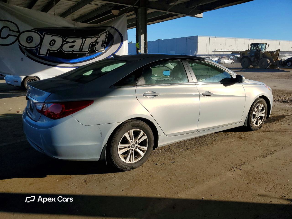 Hyundai Sonata 2013