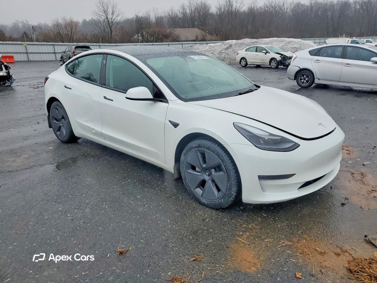 Tesla Model 3 2023
