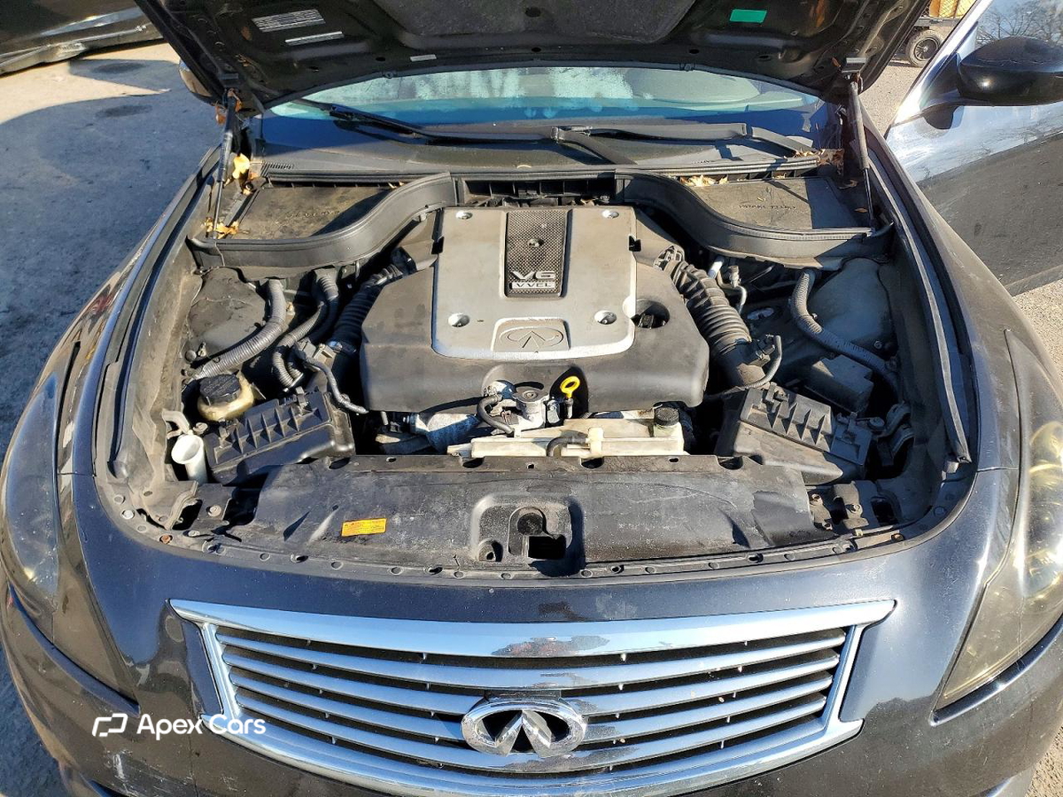 Infiniti G 2012