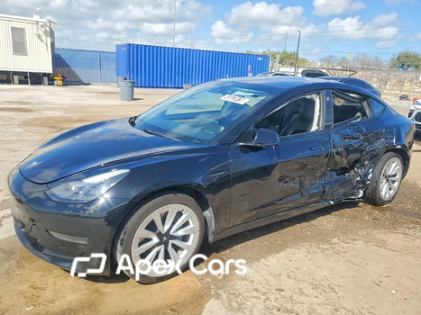 Tesla Model 3 2023 - Image 1 of 12