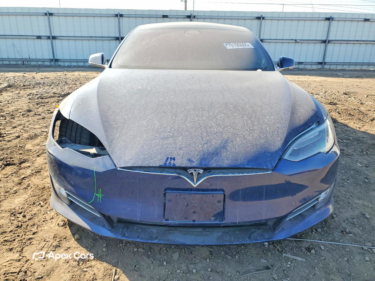Tesla Model S 2017
