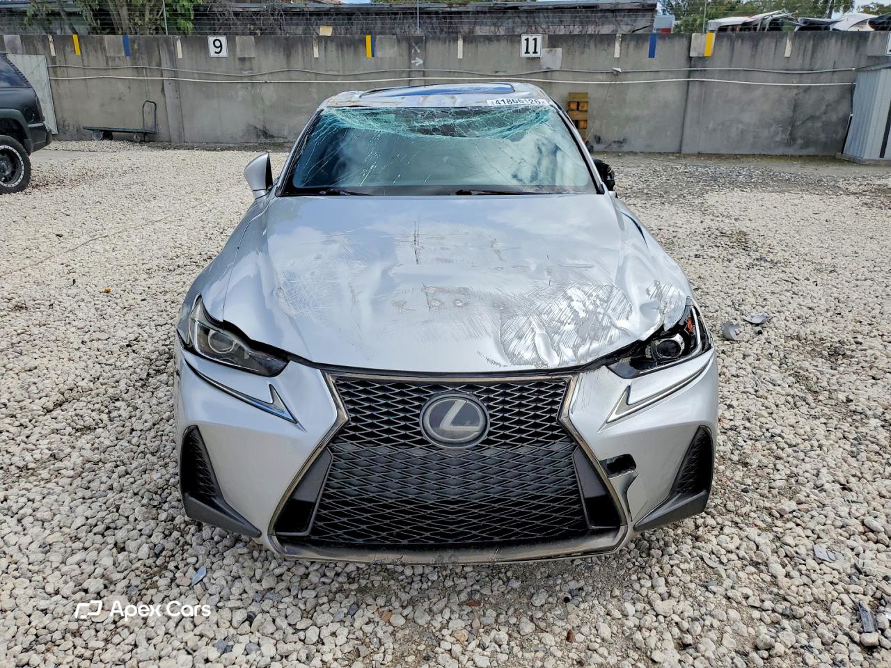 Lexus IS 2018