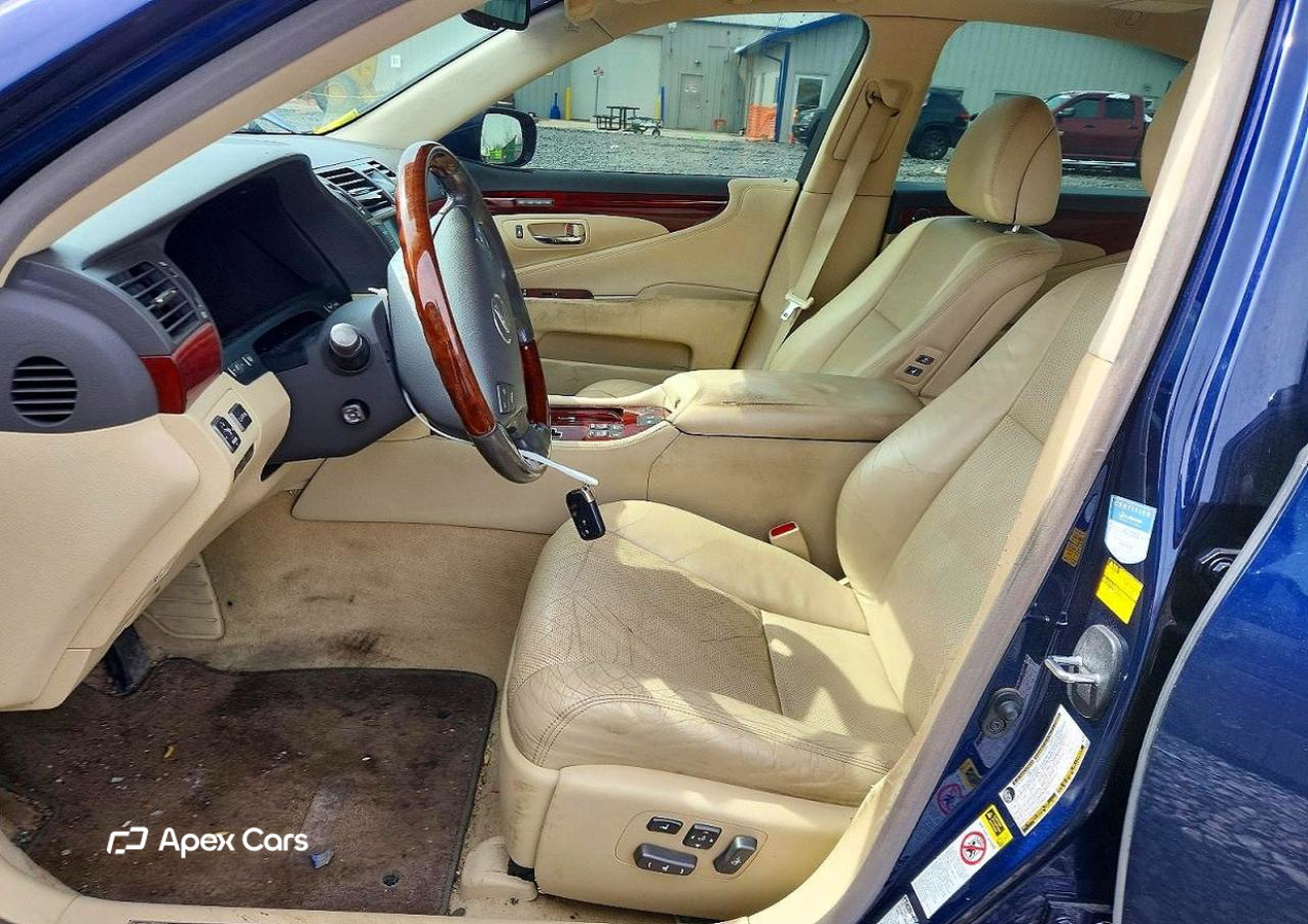 Lexus LS 2010