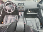 Nissan Altima 2011