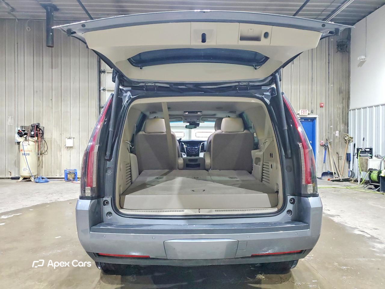 Cadillac Escalade 2018
