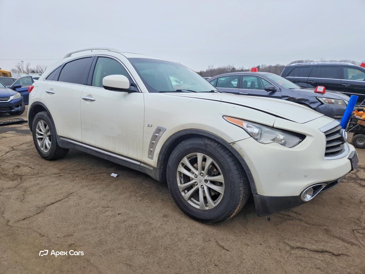 Infiniti QX70 2014