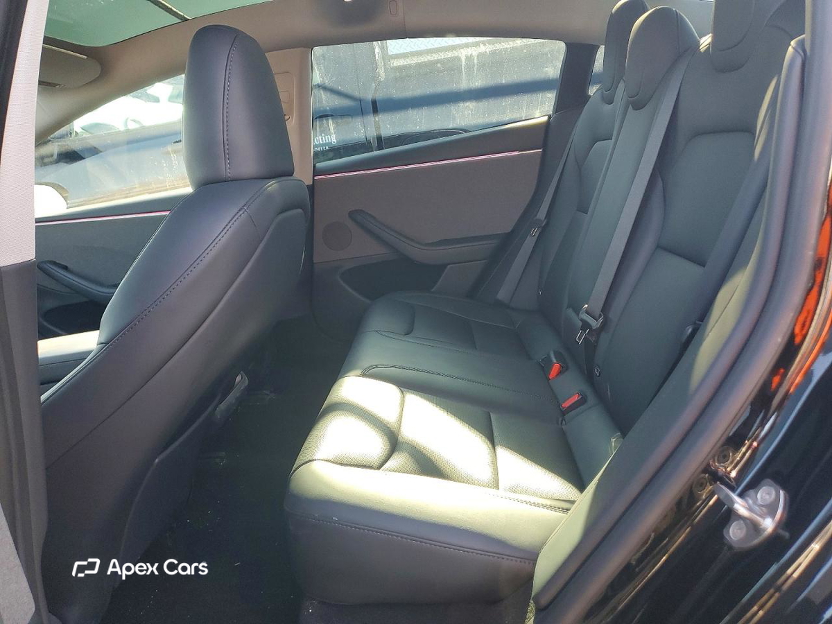 Tesla Model 3 2024