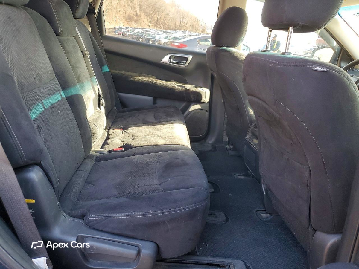 Nissan Pathfinder 2015