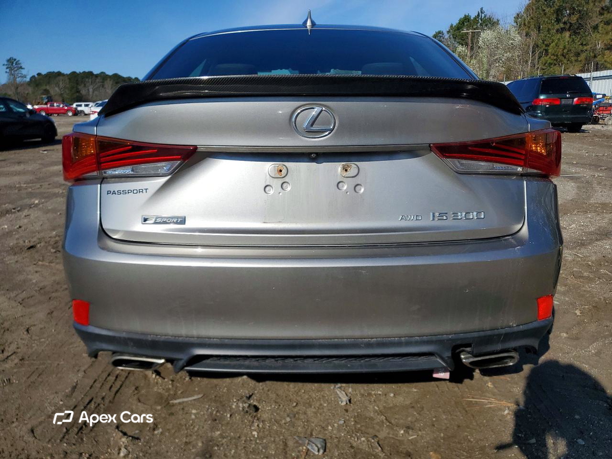 Lexus IS 2017