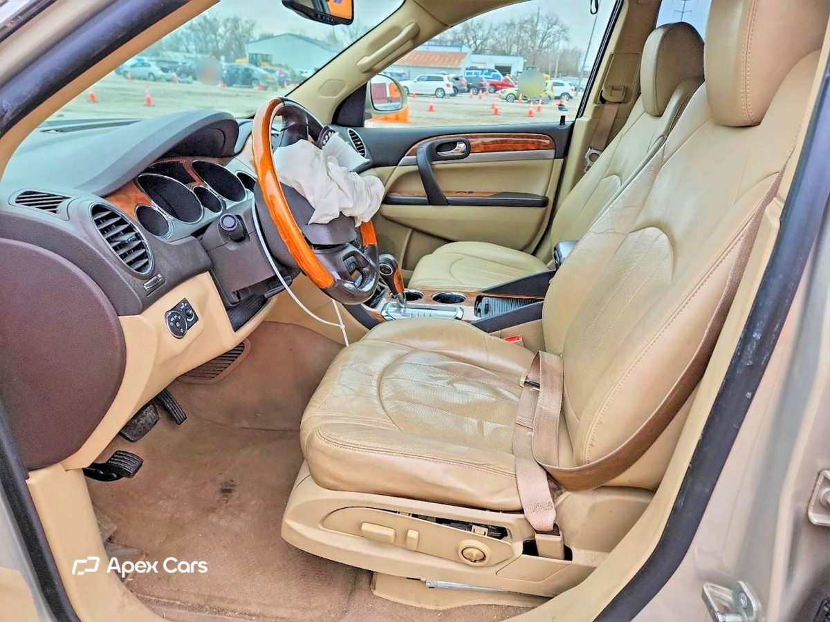 Buick Enclave 2011