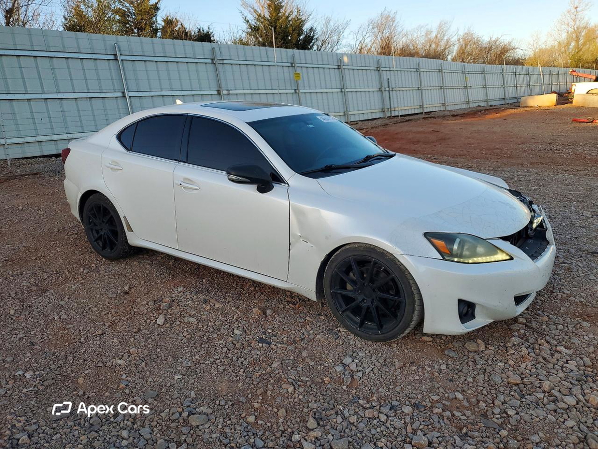 Lexus IS 2012