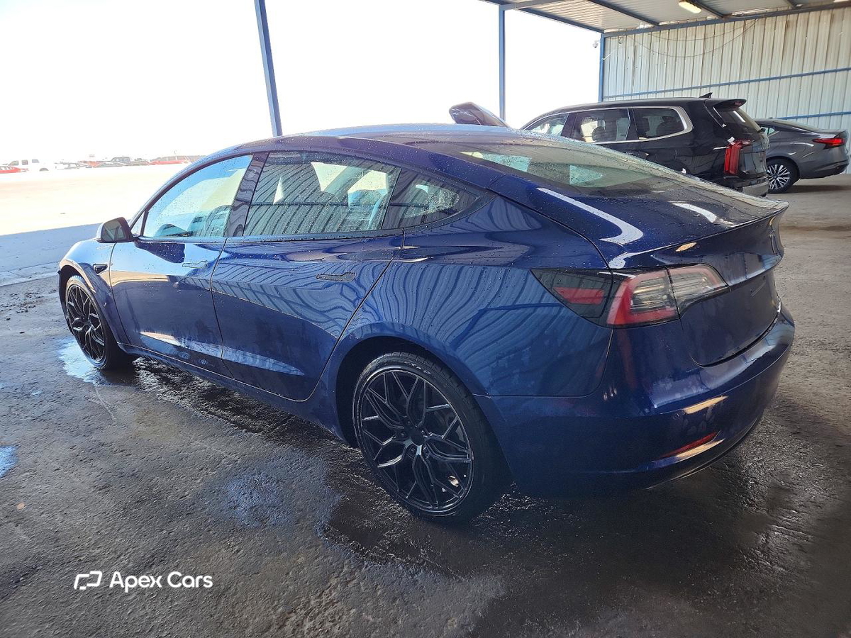 Tesla Model 3 2022