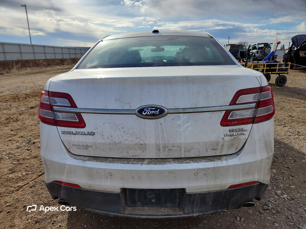 Ford Taurus 2013