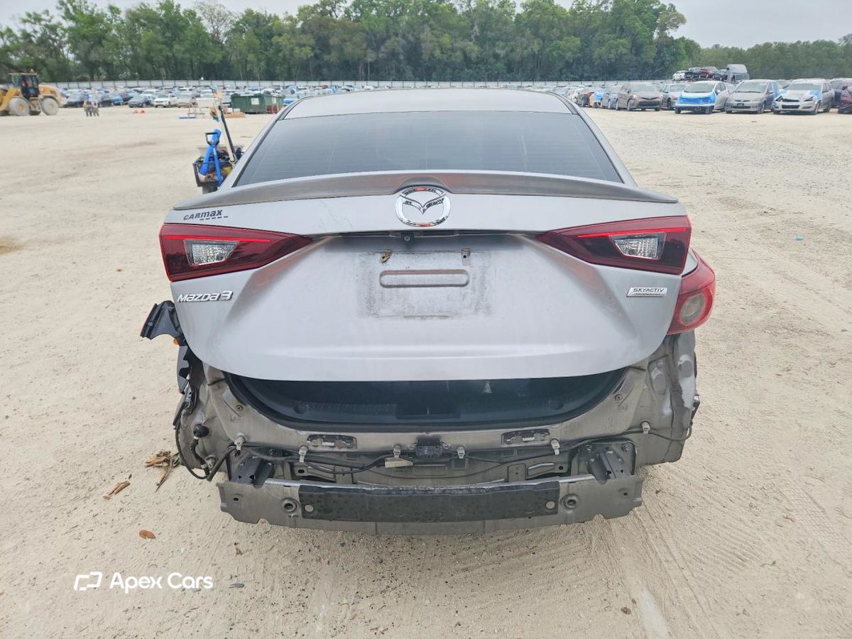 Mazda 3 2015