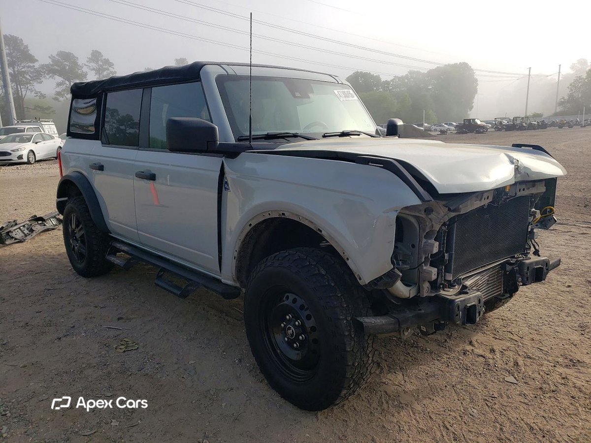 Ford Bronco 2021