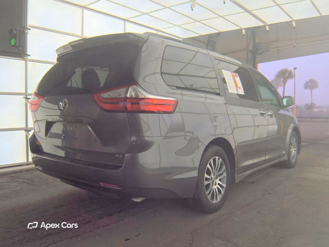 Toyota Sienna 2018