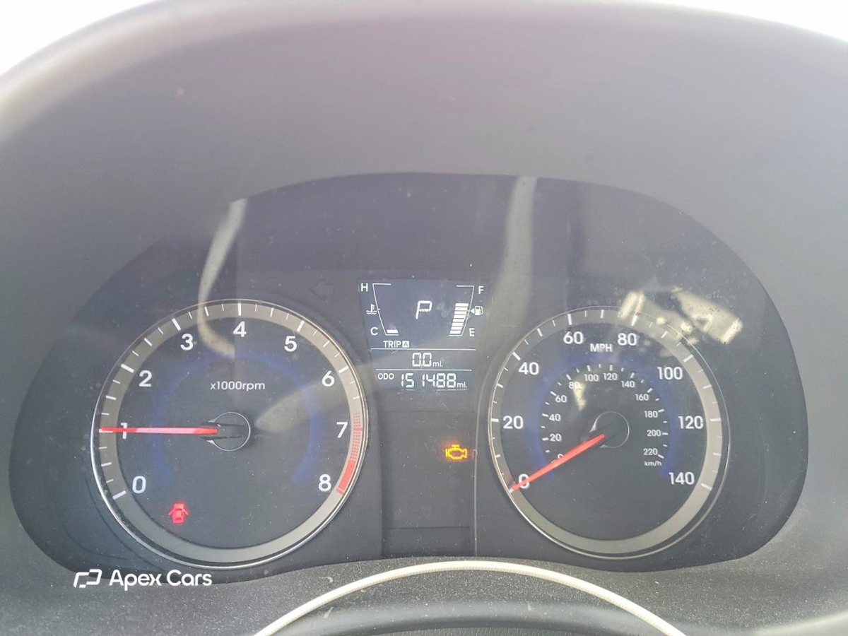 Hyundai Accent 2014