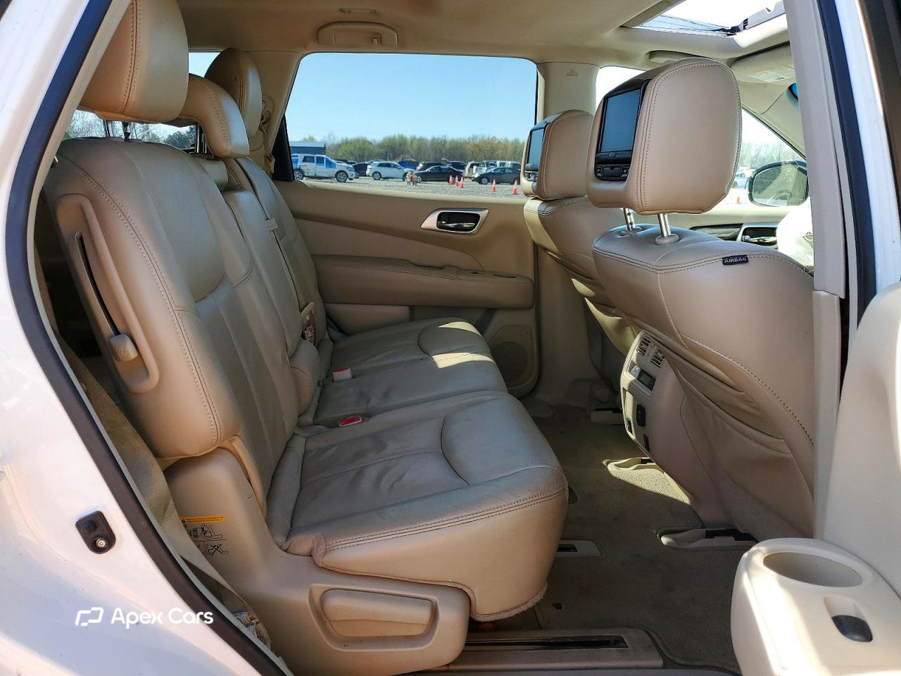 Nissan Pathfinder 2013