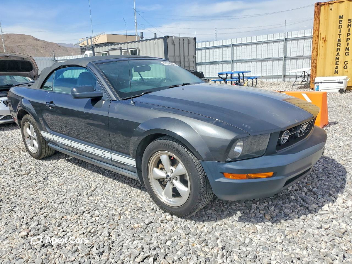Ford Mustang 2008