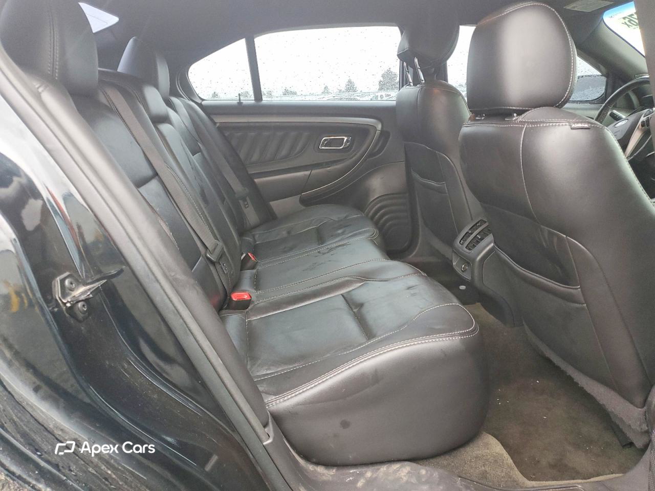 Ford Taurus 2014