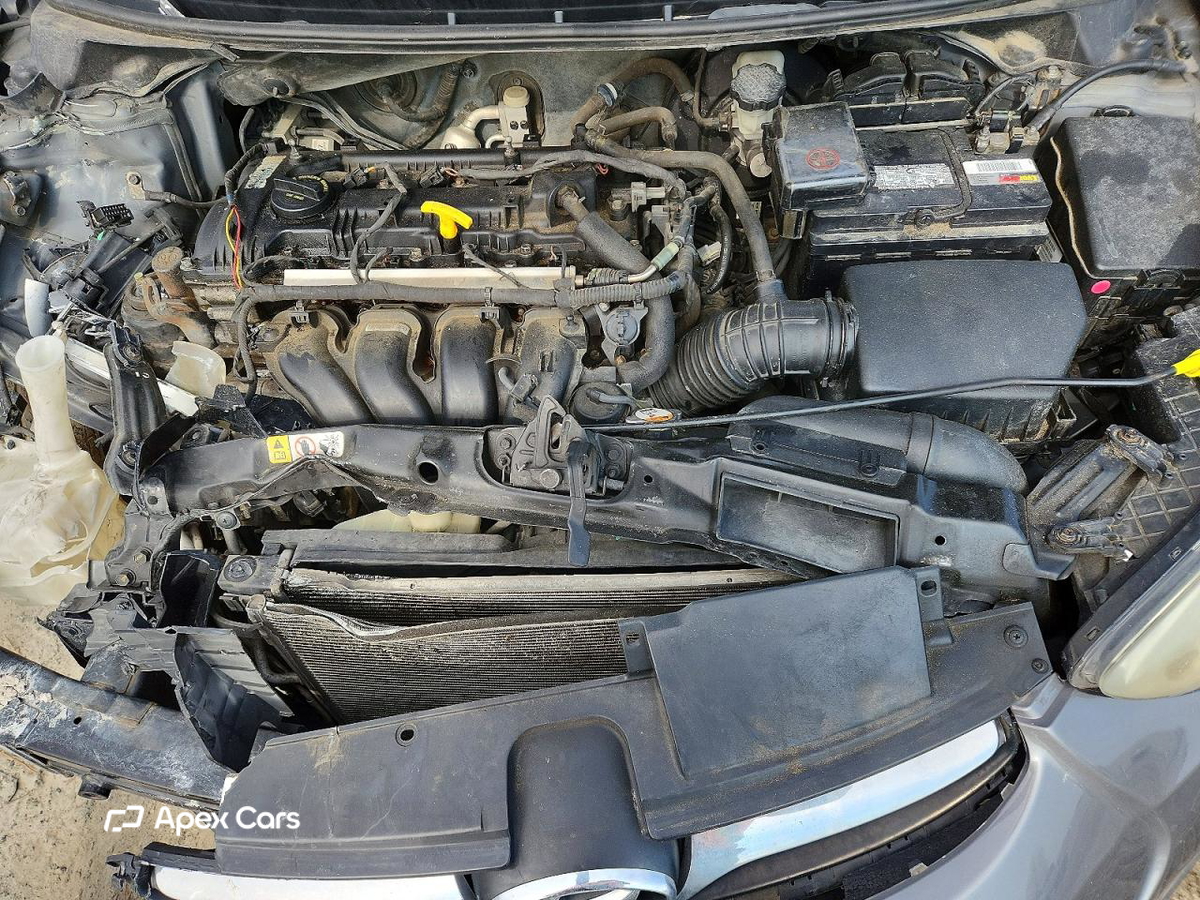 Hyundai Elantra 2013
