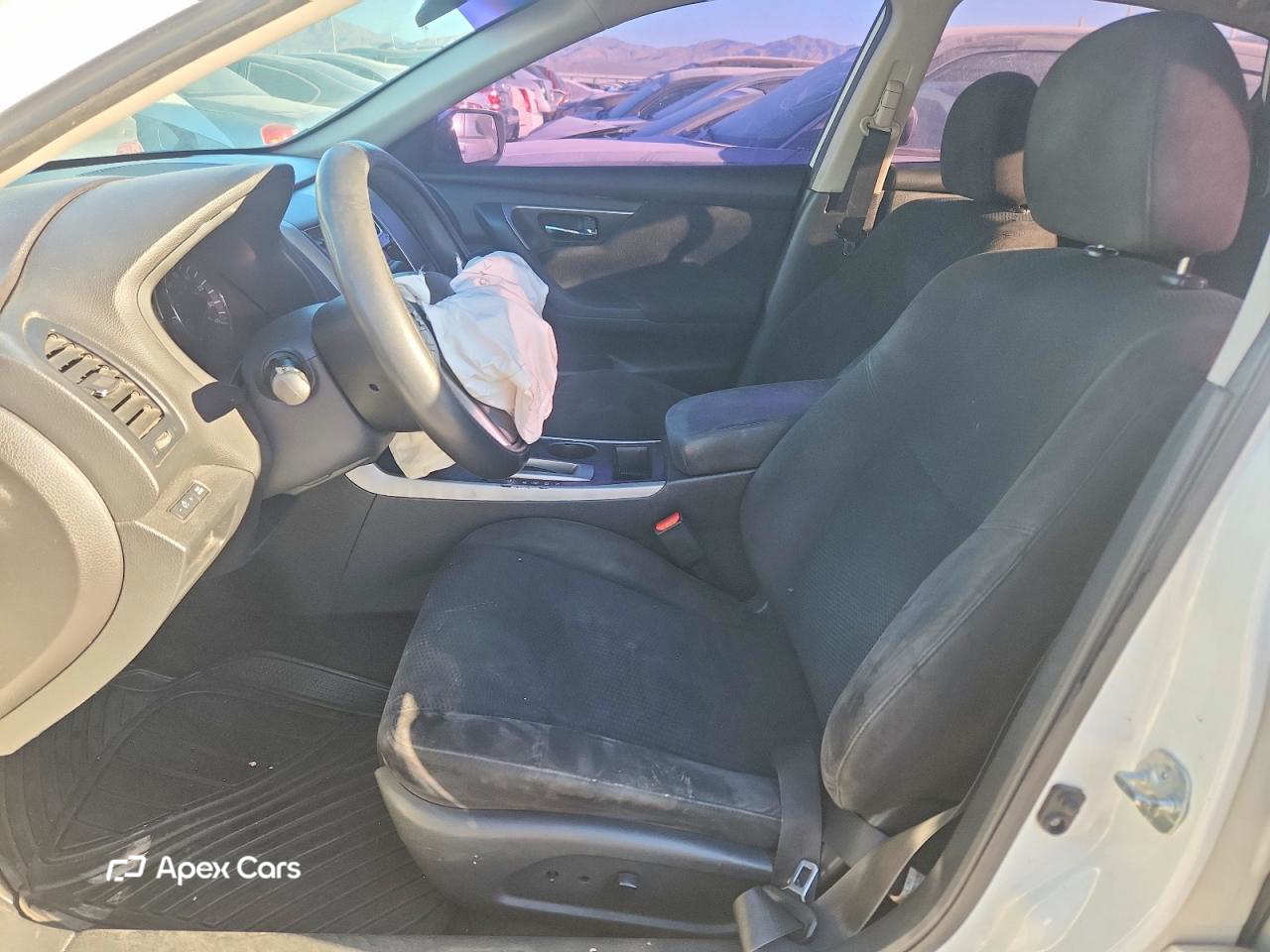 Nissan Altima 2015