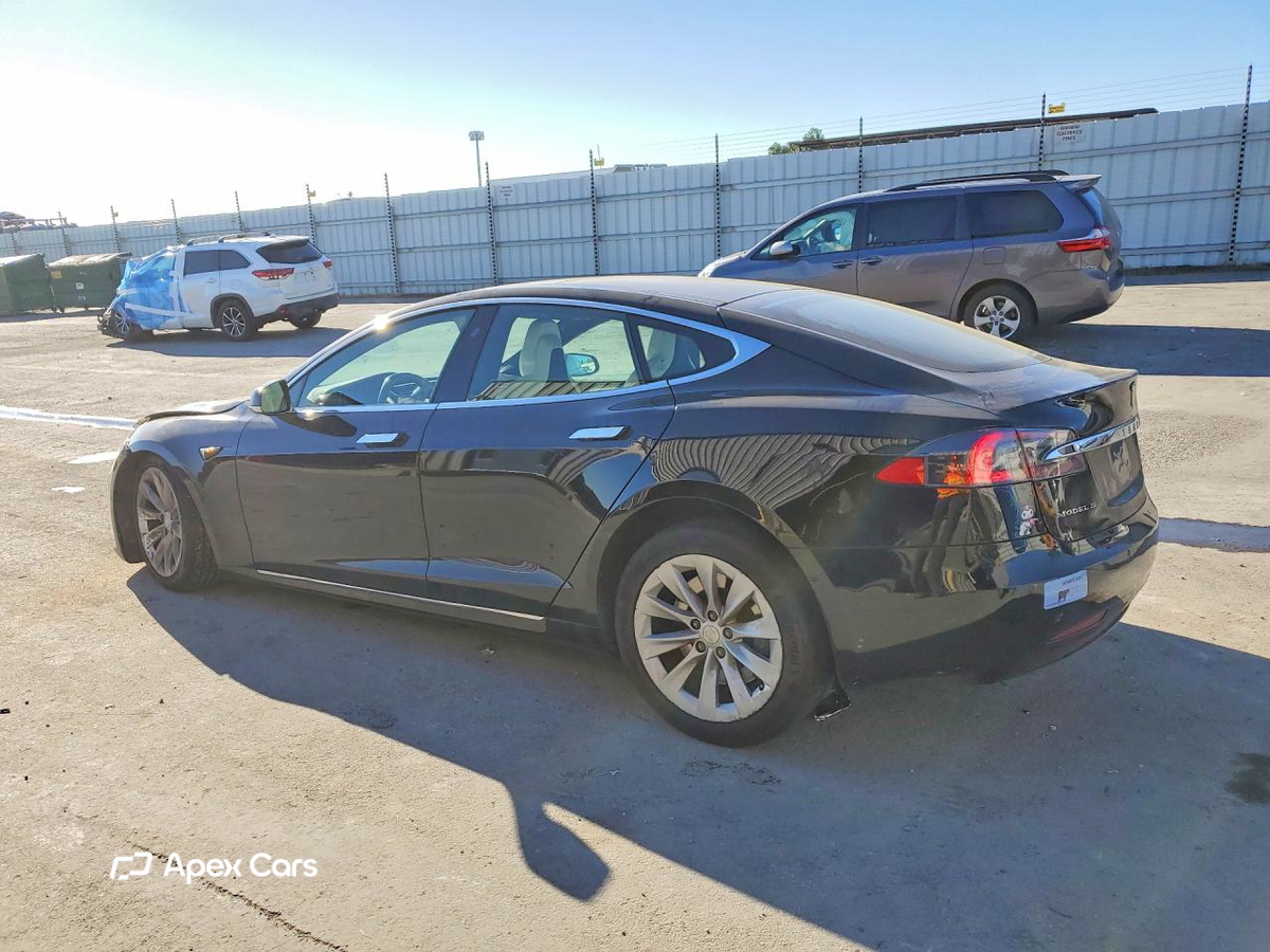 Tesla Model S 2017