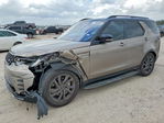 Land Rover Discovery 2022