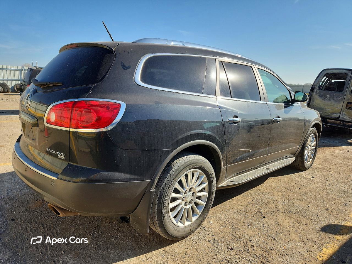 Buick Enclave 2011