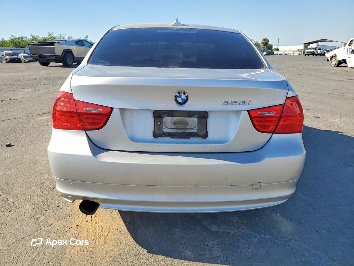 BMW Series 3 2010