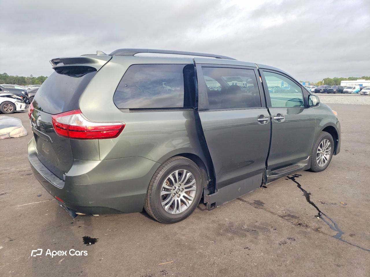 Toyota Sienna 2018