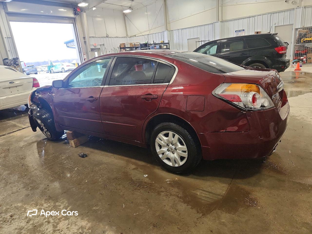 Nissan Altima 2012