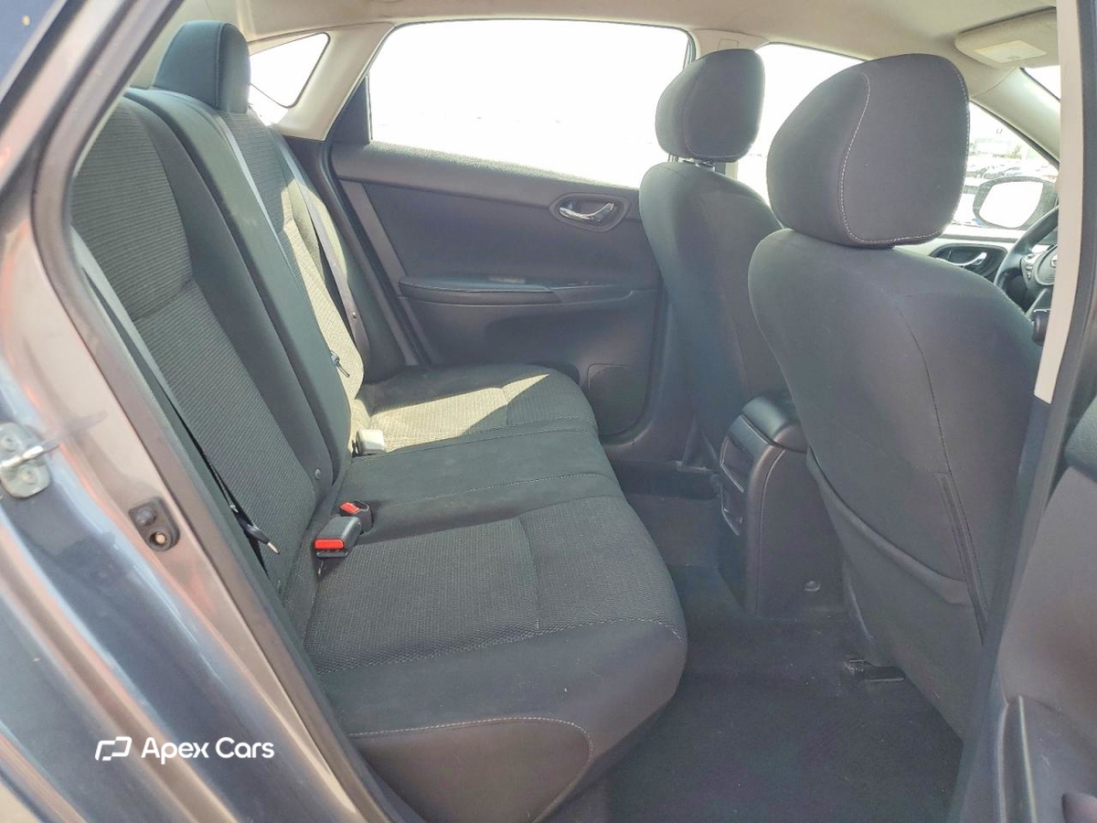 Nissan Sentra 2019