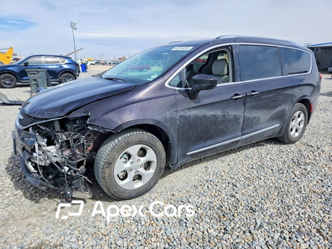 Chrysler Pacifica 2017 - Zdjęcie 1 z 13