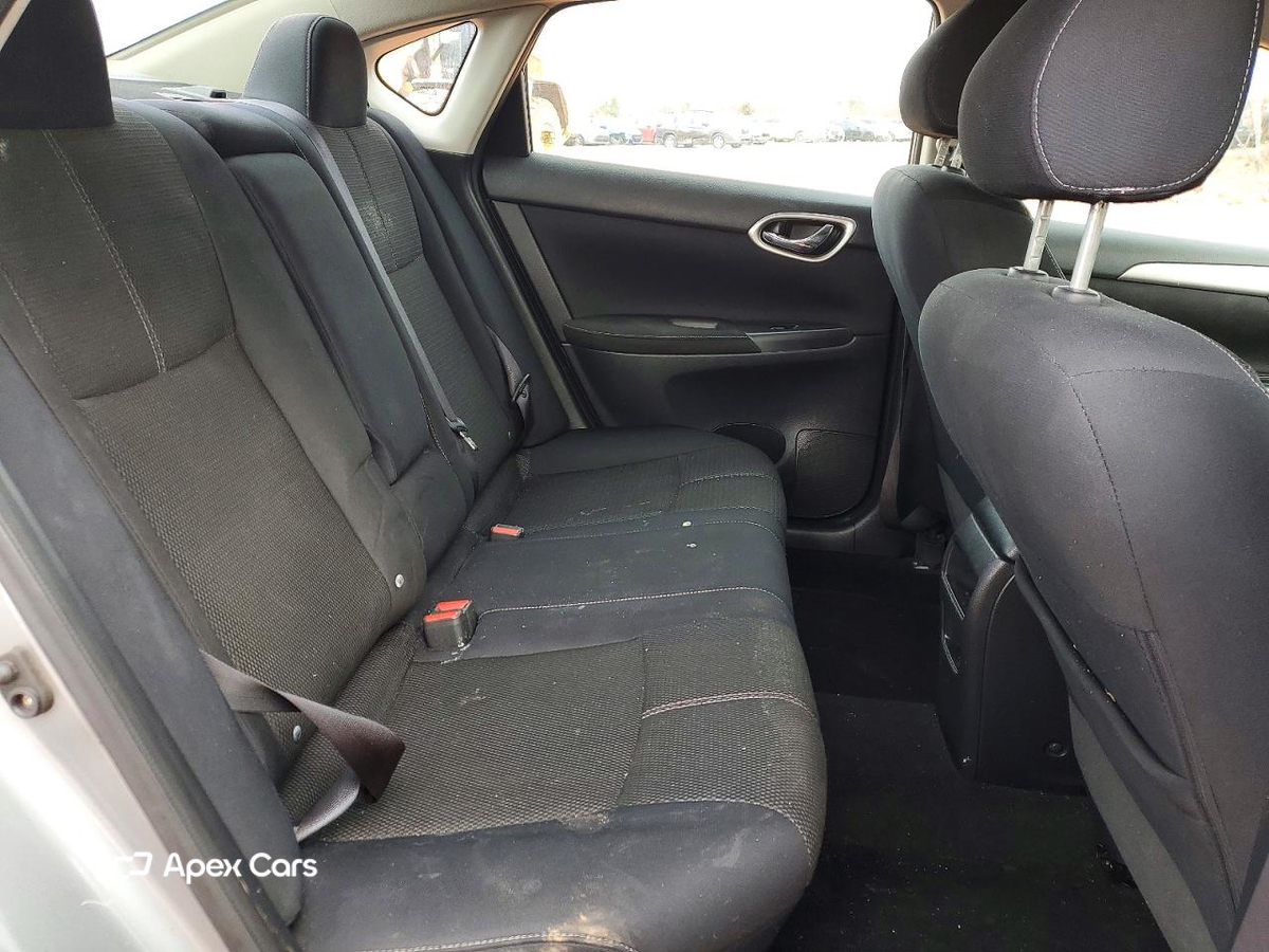 Nissan Sentra 2014