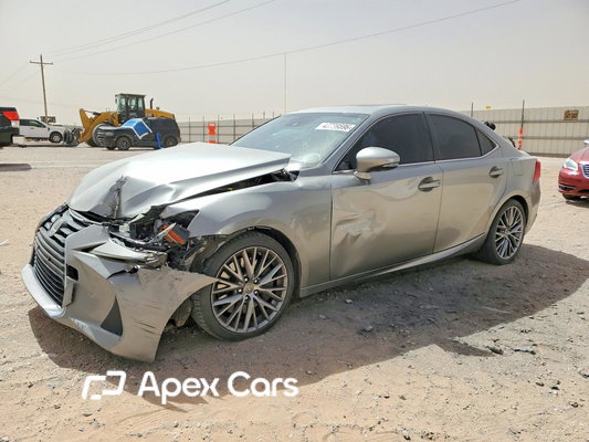 Lexus IS 2017 - Image 1 of 12