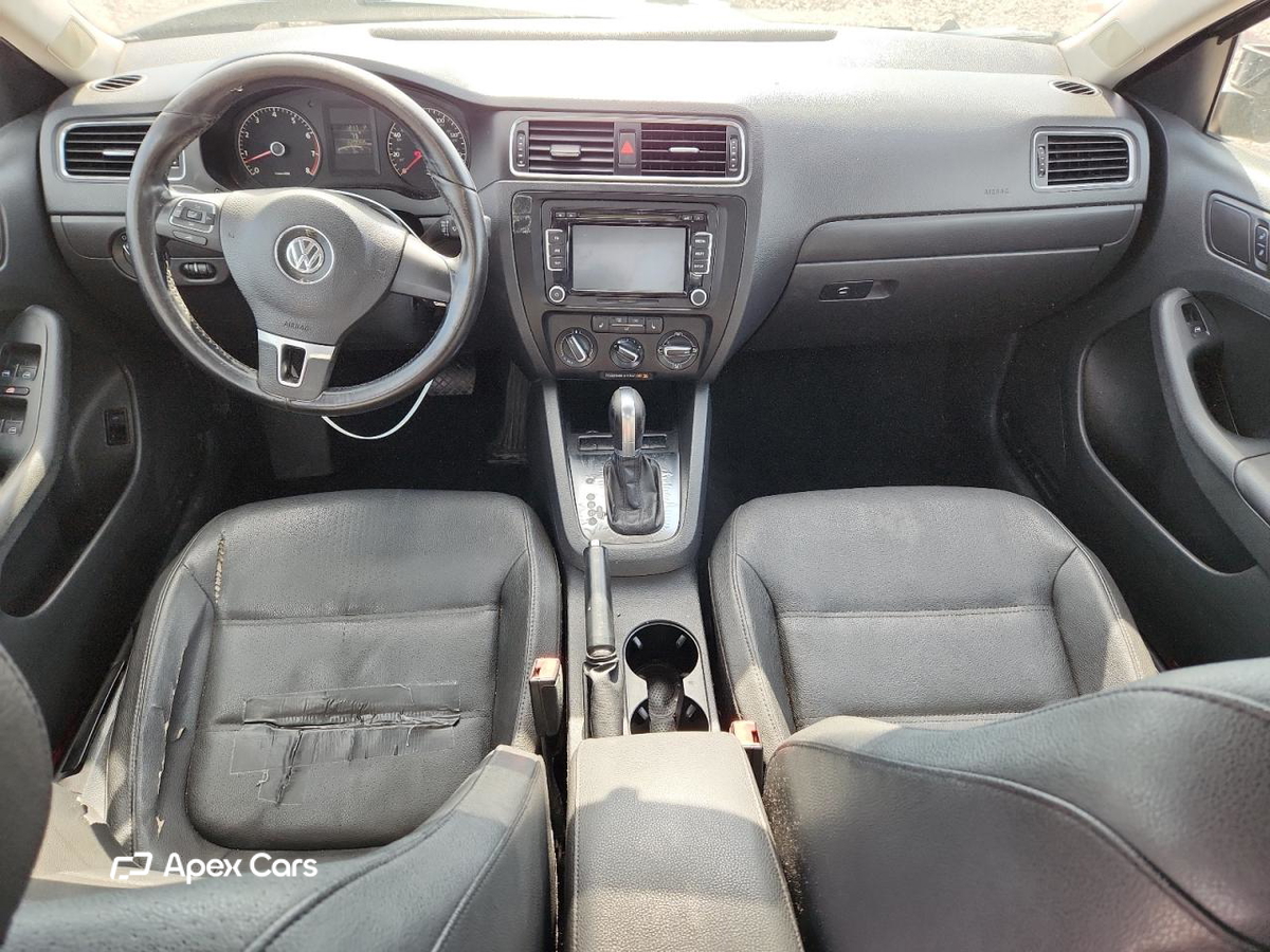 Volkswagen Jetta 2011