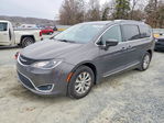Chrysler Pacifica 2018