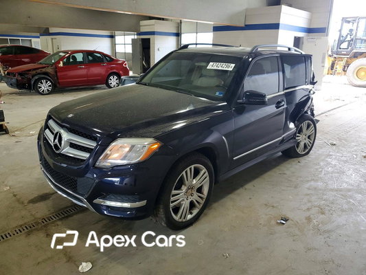 Mercedes-Benz  2015 - Image 1 of 15