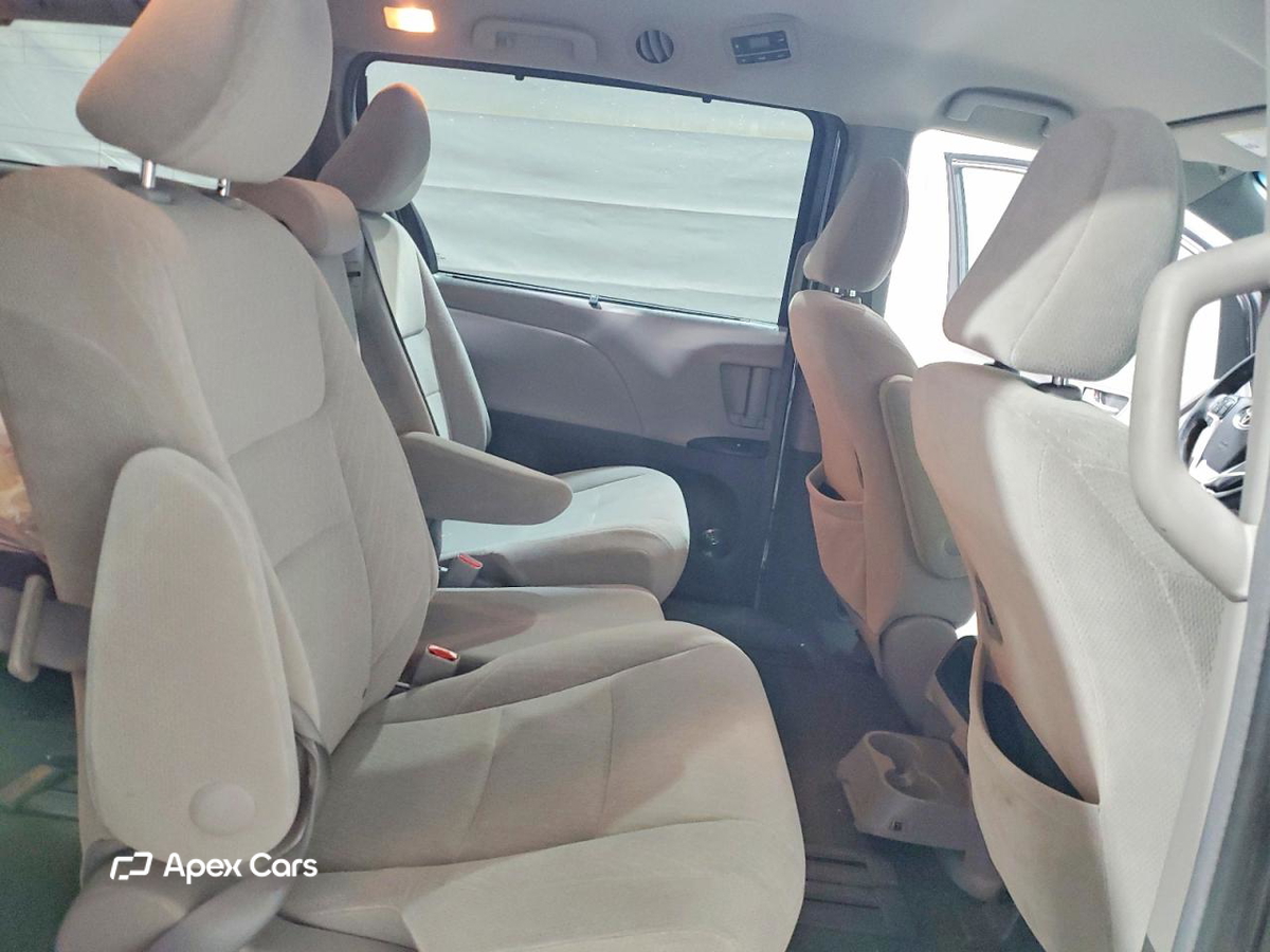 Toyota Sienna 2017