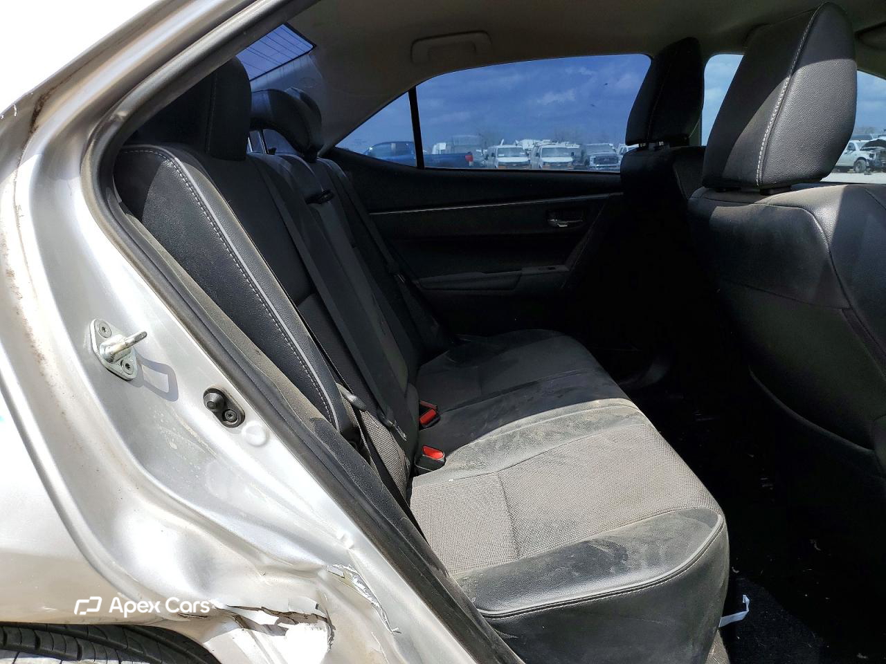 Toyota Corolla 2015