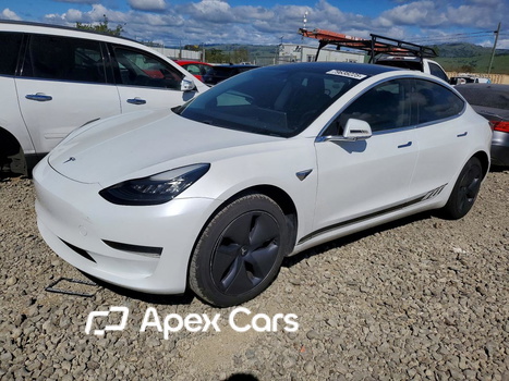 Tesla Model 3 2019 - Image 1 of 12