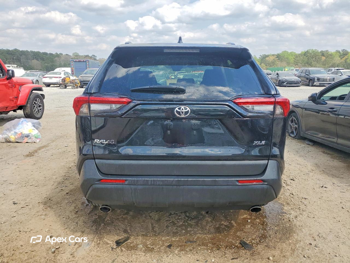 Toyota RAV 4 2024