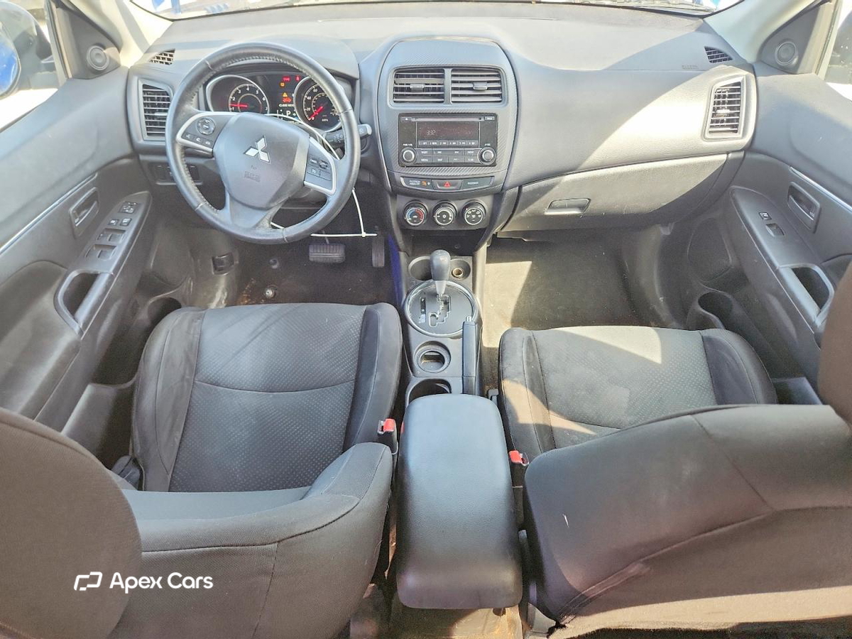 Mitsubishi Outlander 2015