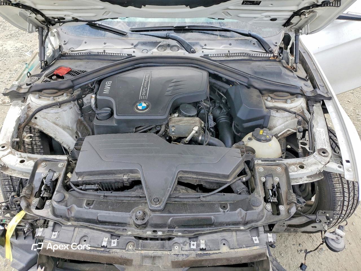 BMW Series 3 2016